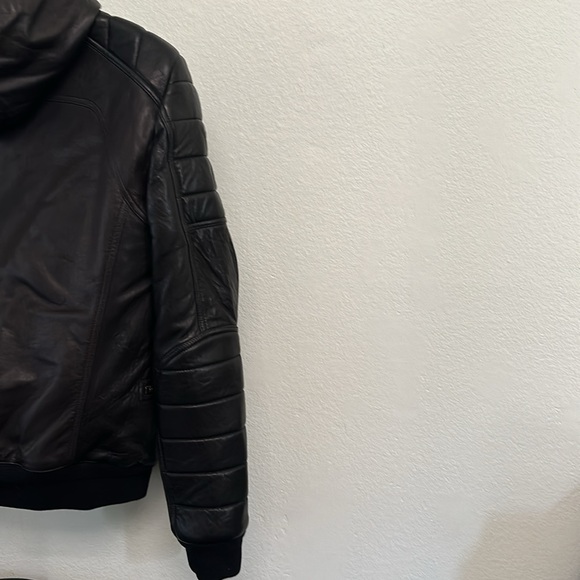 Balmain leather jacket. Size 52. Discolored on one side - Picture 7 of 12